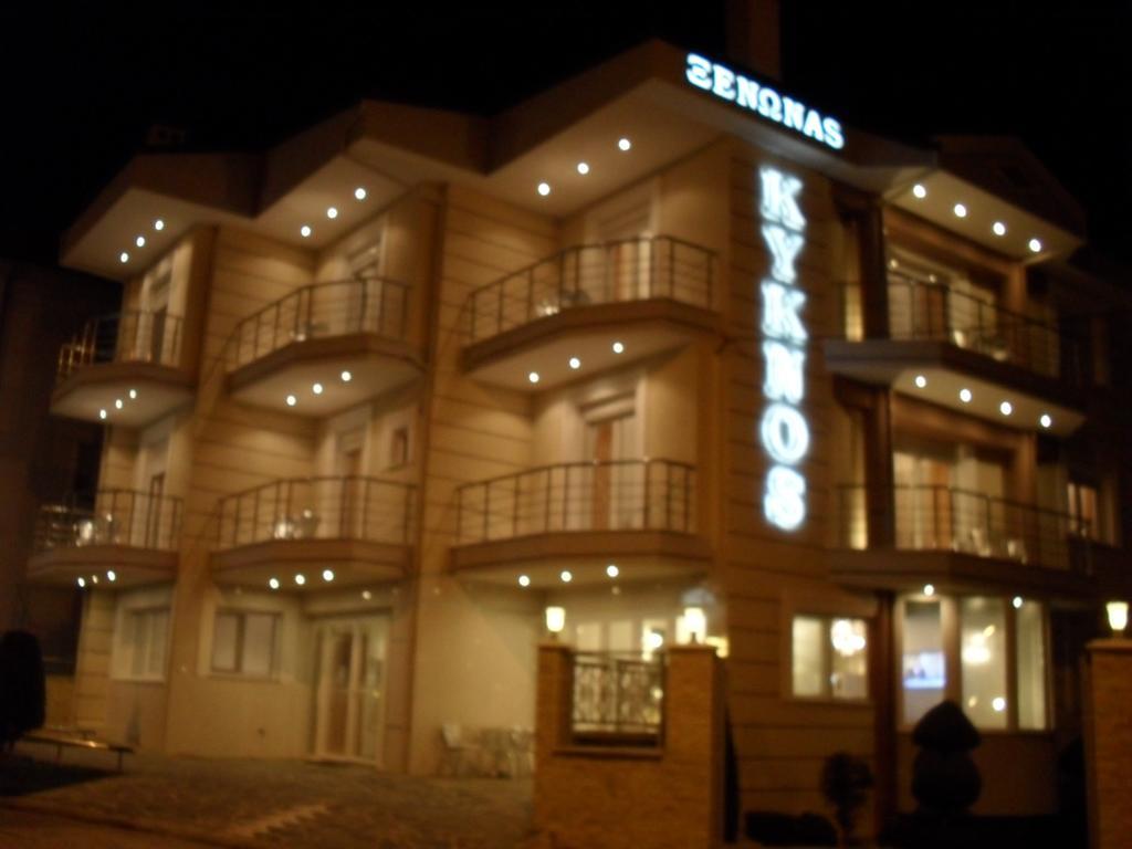 Kyknos De Luxe Suites & Rooms Кастория Экстерьер фото